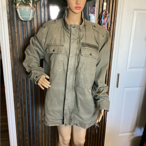 Levi's Other - NWT Levi’s jean jacket in army green with zipper and button closure.